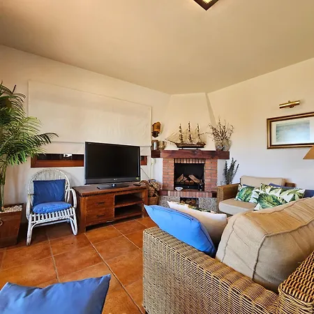 Acogedor Chalet Cerca De Baltar פורטונובו